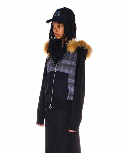 BEEDEN パーカー CHECK PRINT ZIP UP FUR HOODIE レディース
