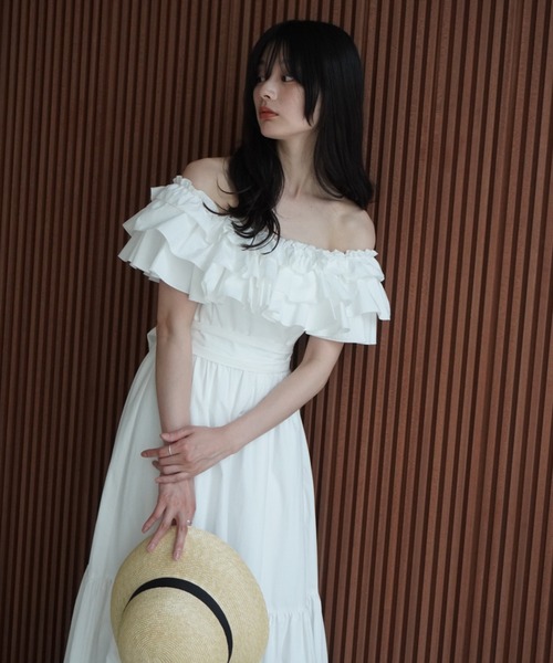eimy istoire ワンピース オフショルフリルマキシワンピース