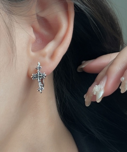 MASHIRO ピアス 「MASHIRO」クロスモチーフワンポイントペアピアス（大