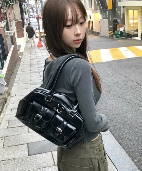 MUCENT ブラックボストンバッグ ショルダーストラップ付き MUCENT（ムセント） ボストンバッグ レディース : ZOZOTOWN Yahoo!店