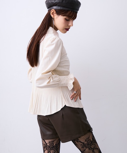 MONOe パンツ フェイクレザーストラップショートパンツ レディース