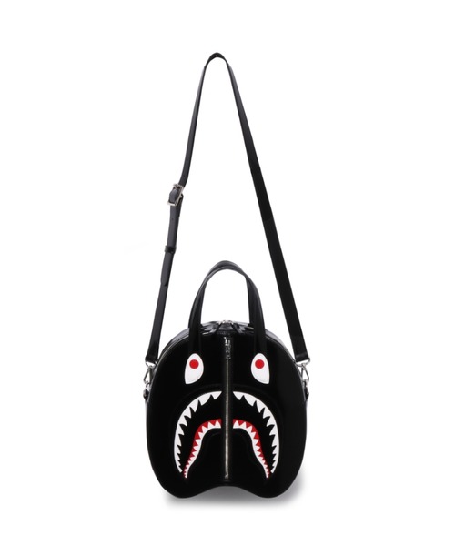 【希少】A BATHING APE シャーク ショルダーバッグ ブラック カバン A BATHING APE（アベイシングエイプ） ショルダーバッグ SHARK LEATHER