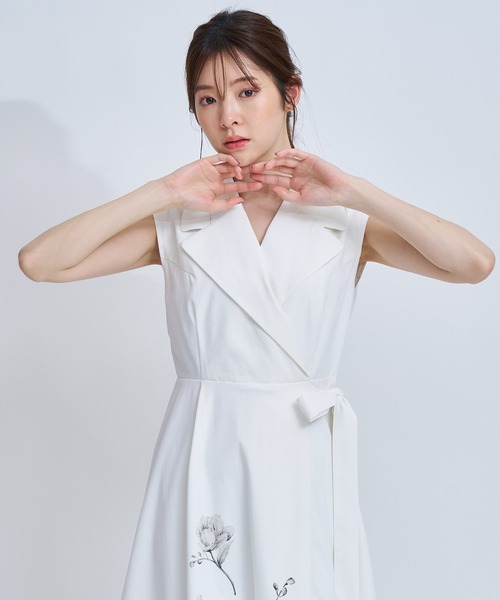 「NOELA」 ノースリーブワンピース M ベージュ レディース_画像9