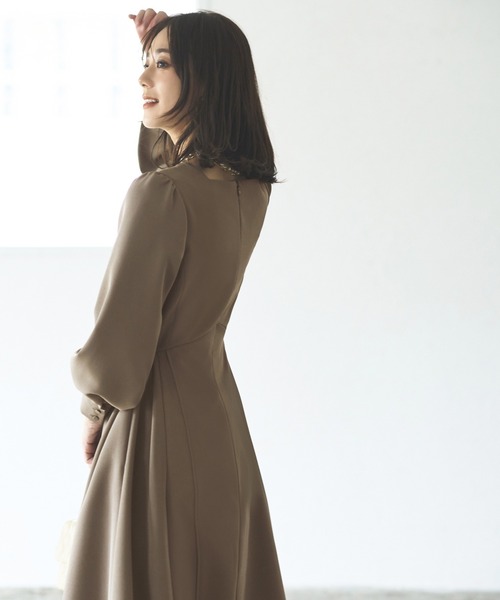 タック＆フレアスクエアネックワンピースドレス「U1202」