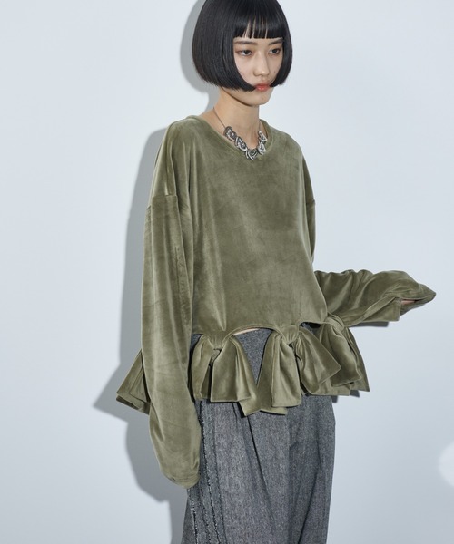 THE Yon tシャツ Tシャツ リボンモチーフベロアトップス