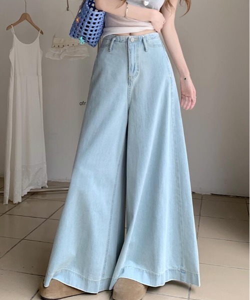 ライトブルー ワイドジーンズ ストレート 美脚 韓国ファッション リアルスタイル REAL STYLE デニムパンツ レディース ゆったり