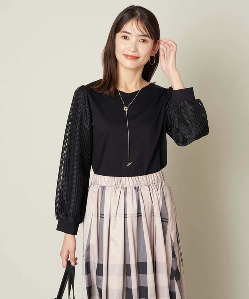 「a.v.v」 長袖カットソー 40 アイボリー レディース