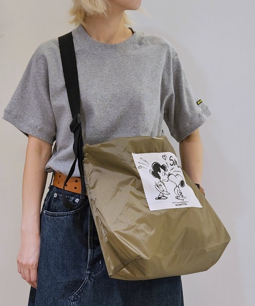 SNOOPY×OLD BETTY'S ショルダーバッグ バッグ スヌーピー