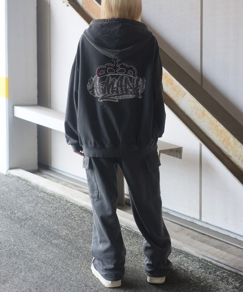 ATMARK パーカー 「2サイズ展開 / UNISEX クラウンロゴラインストーン