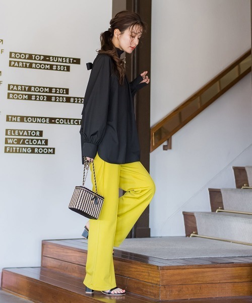 VICKY（ビッキー） ブーツカットパンツ M イエロー レディース
