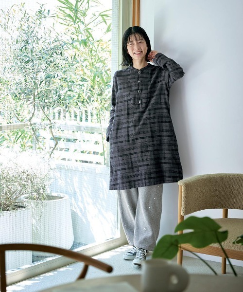 Sunny clouds（サニークラウズ） スウェットパンツ ジャージ feat