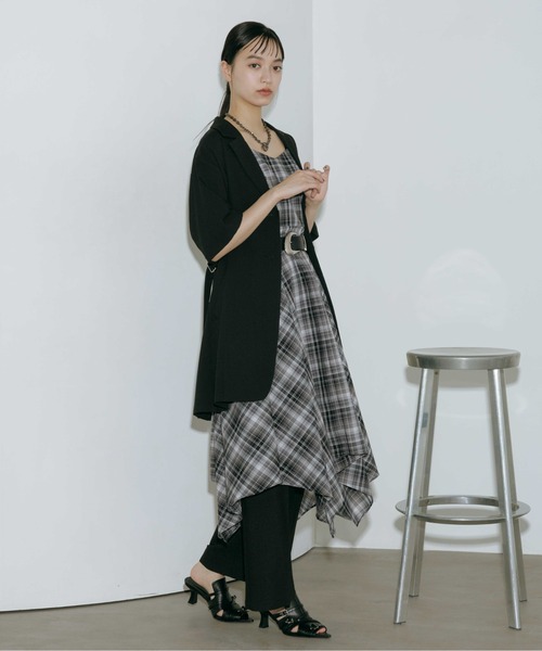 専用  ワンピースいっぱい様 再入荷】スワンプリントワンピース(サックス) - seventen