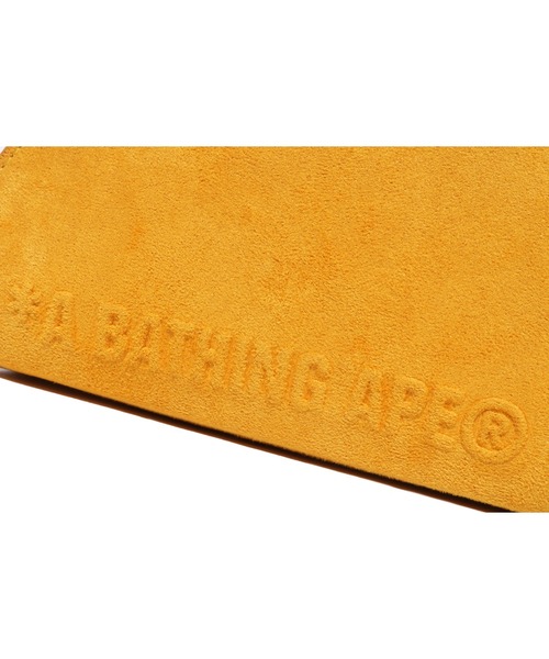 A BATHING APE（アベイシングエイプ） ポーチ APE HEAD SUEDE EMBOSSED