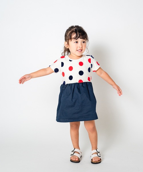 水玉のワンピースの女の子 kgs8090.jpg