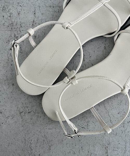 CAPRICIEUX LE'MAGE サンダル Tストラップフラットサンダル