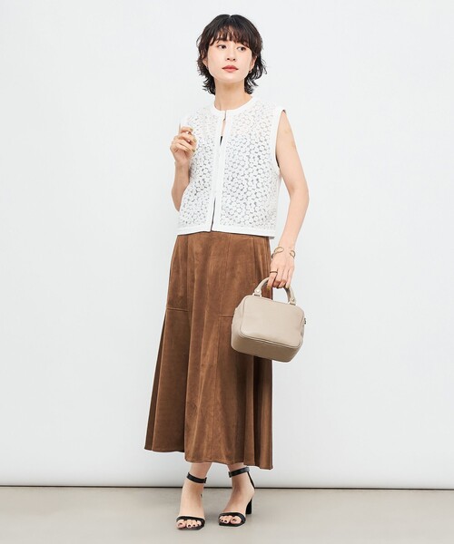 NOLLEY'S（ノーリーズ） ベスト ジレ 「手洗い可能」フラワー刺繍生地