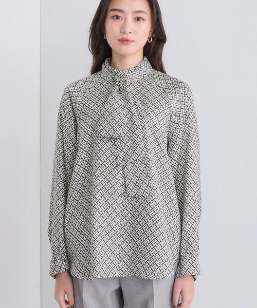 INDIVI（インディヴィ） ブラウス シャツ ジオメプリントボウタイ 