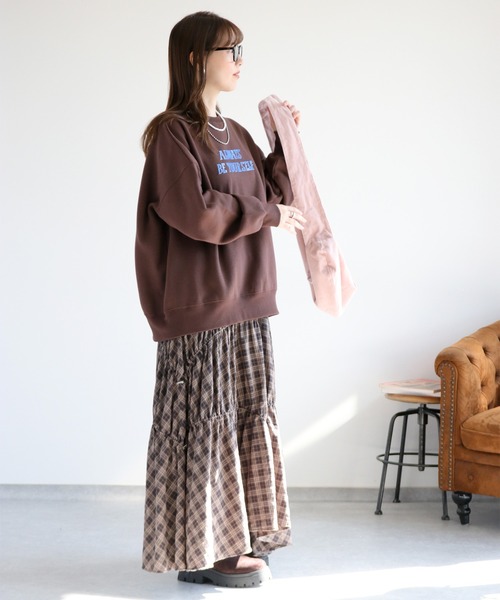 cepo（セポ） tシャツ 裏起毛ビーズロゴ刺繍スウェットプルオーバー