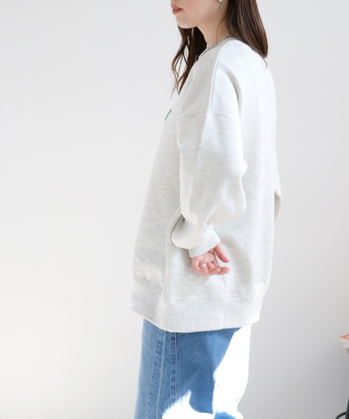 cepo（セポ） tシャツ 裏起毛ビーズロゴ刺繍スウェットプルオーバー