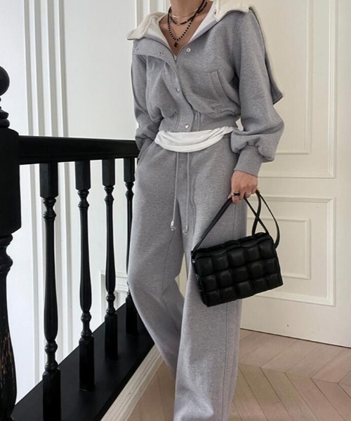 セットアップ パーカートップス × ワイドパンツ スウェットセット