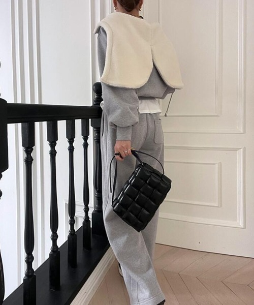 セットアップ パーカートップス × ワイドパンツ スウェットセット