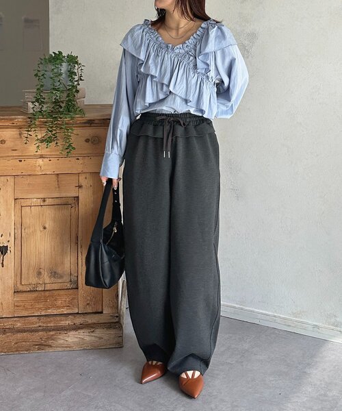 Thevon（ゼヴォン） ワイドパンツ パンツ ウエストフリルカーブパンツ