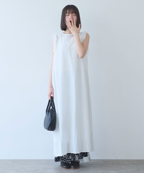 ビュルデサボン　tulle 刺繍 丸衿ワンピース bulle de savon（ビュルデサボン） ワンピース レノクロス frill
