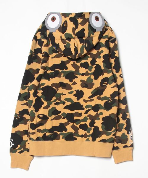 「A BATHING APE」 カモフラージュジップアップパーカー「minionsコラボ」 X-LARGE ブラック メンズの画像