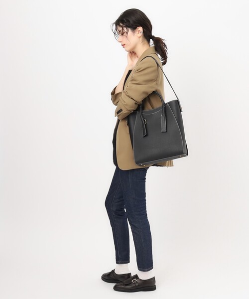 トートバッグ Collon tote light shrink（コロントート ライトシュリンク） レディースの画像