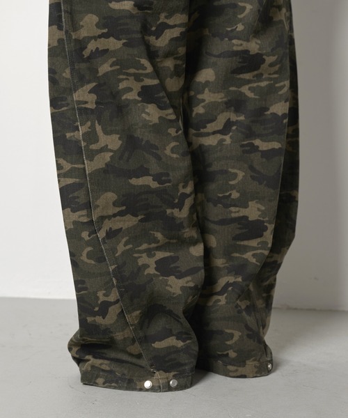 FOLLOWIN（フォロウィン） カーゴパンツ 「2WAY仕様でボタンでウエスト