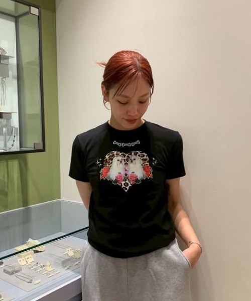 tシャツ HEY! Mrs ROSE(ヘイ！ミセスローズ)「Ray! Mrs ROSE」ちびTシャツ レディース CASSELINI｜HEY! Mrs ROSE(ヘイ!ミセスローズ)【Ray! Mrs ROSE