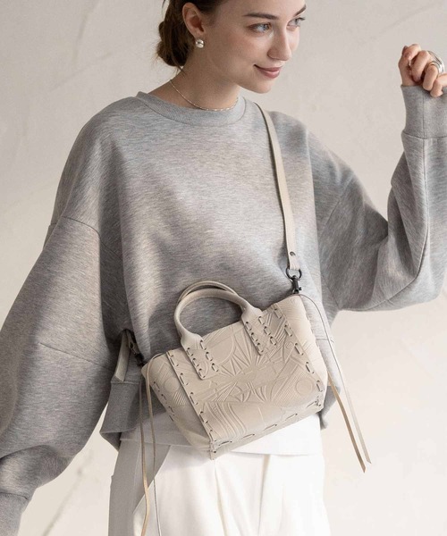 [美品]POMTATAポンタタトートバッグ　ショルダーバッグ POMTATA ショルダーバッグ バッグ POMTATA/ポンタタ/HQ