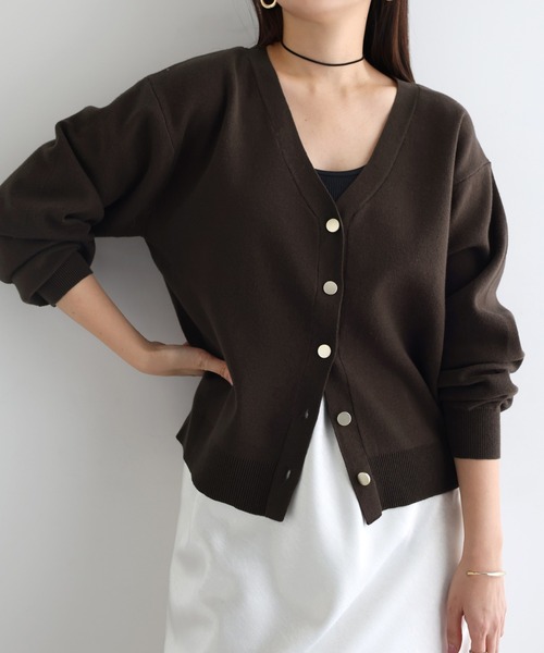 andme（アンドミー） カーディガン 金ボタンVネックニットカーディガン
