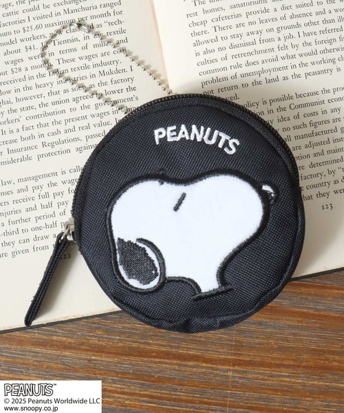 PEANUTS ポーチ PEANUTS SNOOPY（ピーナッツ スヌーピー）キャラクター