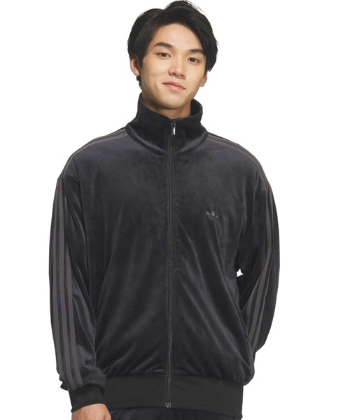 adidas（アディダス） コート ジャケット adidas FB TT VELOUR