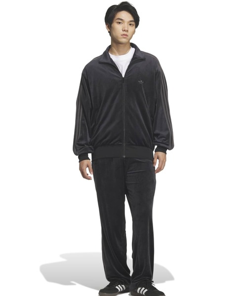 adidas（アディダス） コート ジャケット adidas FB TT VELOUR