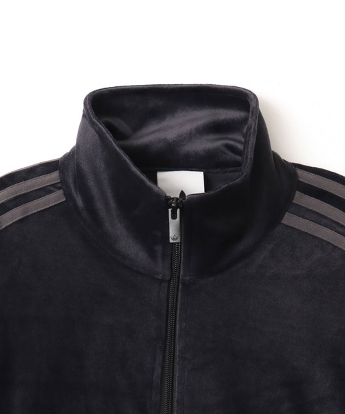 adidas（アディダス） コート ジャケット adidas FB TT VELOUR