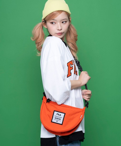 FILA（フィラ） ショルダーバッグ ブランド ロゴ パラコード ハンドル