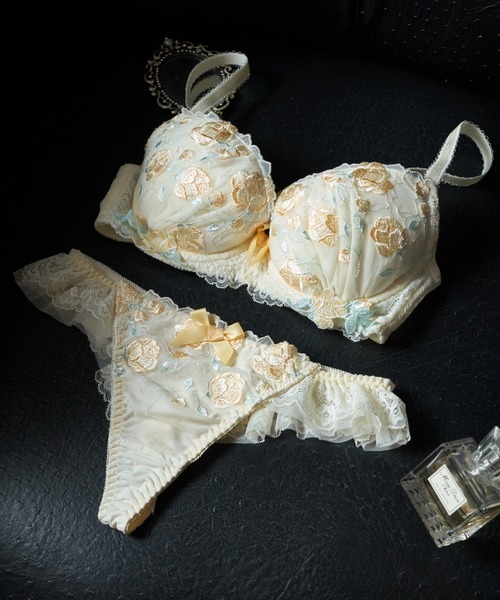 Dolce Fiora（ドルチェ フィオラ） ブラジャー ショーツセット