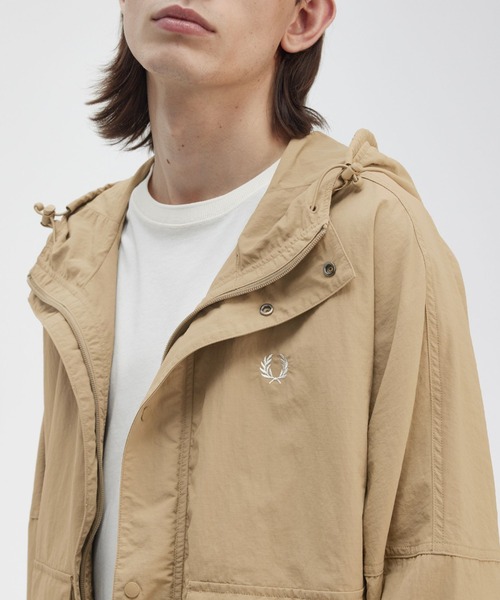 FRED PERRY マウンテンパーカー ウインドブレーカー Cropped