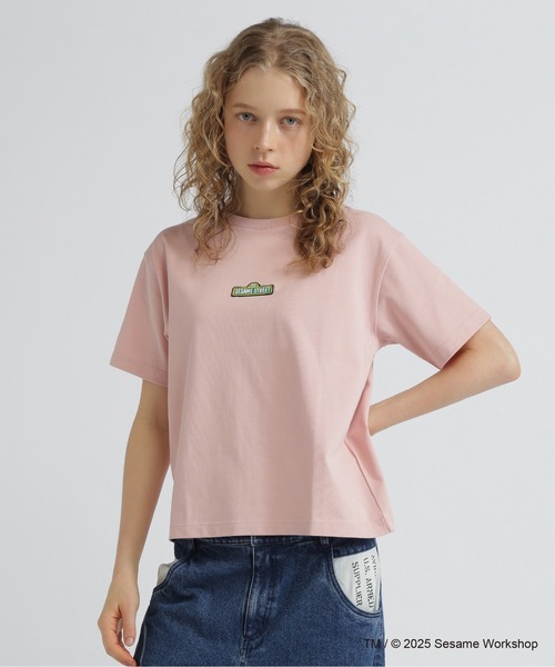 tシャツ 「SESAME STREET meets AVIREX」TOGETHERNESS T-SHIRT レディース SESAME STREET meets AVIREX》TOGETHERNESS T-SHIRT（Tシャツ