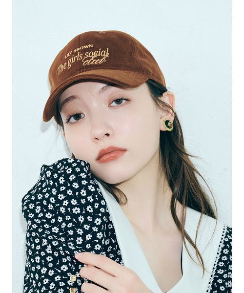 LILY BROWN（リリーブラウン） キャップ 帽子 エンブロイダリーロゴ