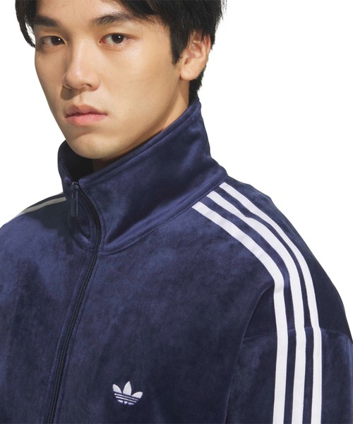adidas（アディダス） コート ジャケット adidas FB TT VELOUR