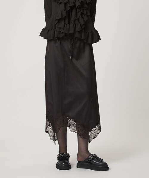 【ASTRAET】アストラット　スカート　ブラック　美品 ASTRAET（アストラット） スカート 「ASTRAET」サテン スソレース