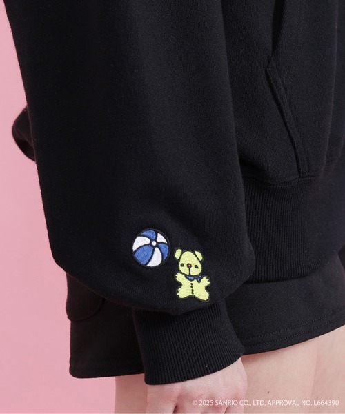 AVIREX × HELLO KITTY コラボパーカー Sサイズ ブラック AVIREX×HELLO KITTY》HOODIE | AVIREX（アヴィレックス） ｜【公式