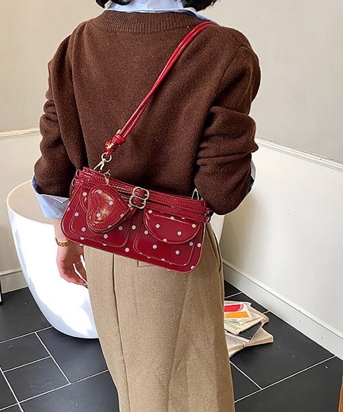 REPOENE レポエネ パイソン ショルダーバッグ ハンドバック 2way 赤 REPOENE レポエネ パイソン ショルダーバッグ ハンドバック 2way 赤