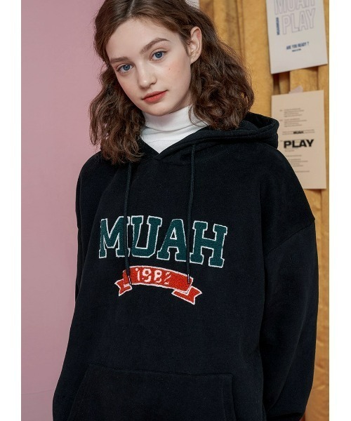 パーカー A'GEM/9 × .kom「muah muah/ムーアムーア」BOUCLE LINE NAPPING HOODIE/ブークレナッピング プ