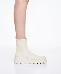 CHARLES ＆ KEITH（チャールズ&キース） ショート ブーツ チャンキー