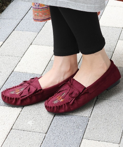 チチカカ（TITICACA） デッキシューズ モカシン ネイティブ刺繍