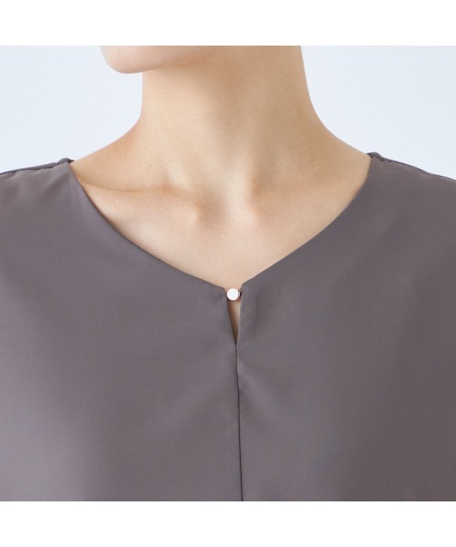 SUIT SELECT ブラウス シャツ 「透け軽減・マットサテン素材」メタル